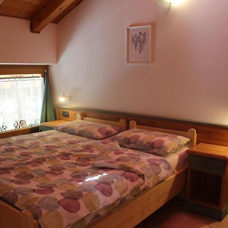 Agritur Volpaia Rooms And Apartments Vermiglio Exterior foto