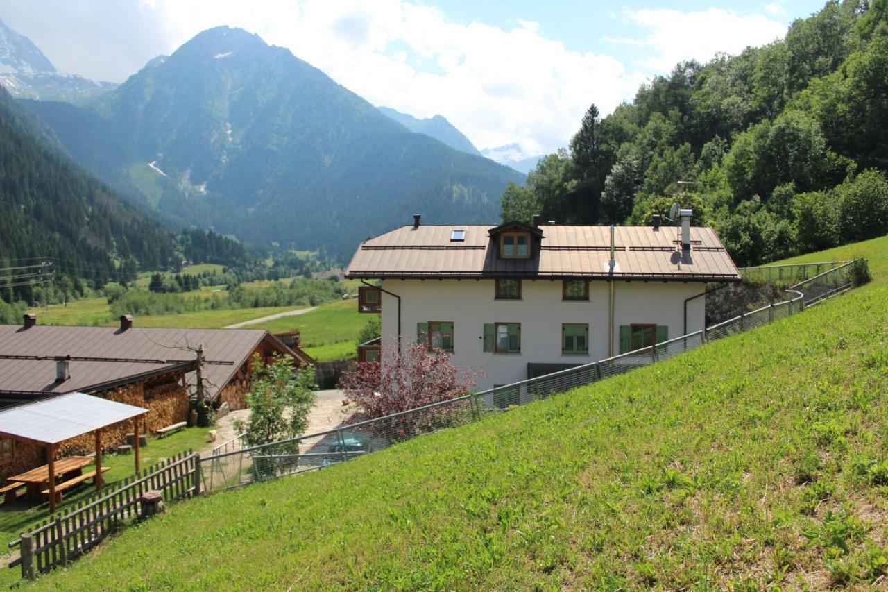 Agritur Volpaia Rooms And Apartments Vermiglio Exterior foto