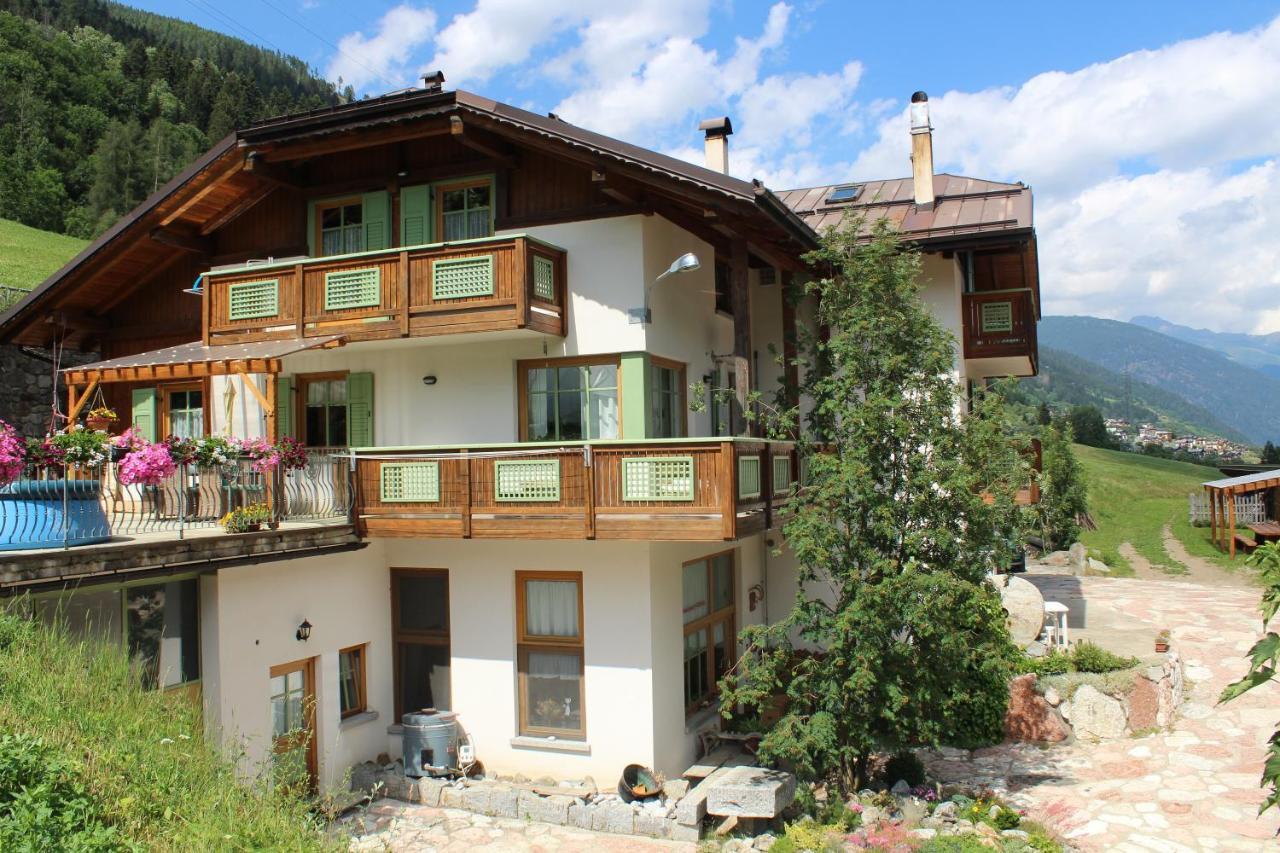 Agritur Volpaia Rooms And Apartments Vermiglio Exterior foto
