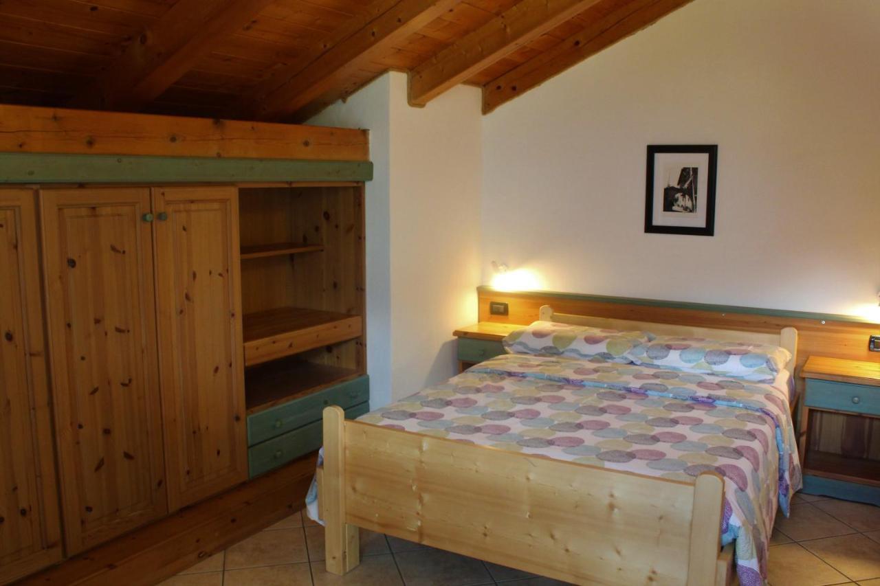 Agritur Volpaia Rooms And Apartments Vermiglio Exterior foto
